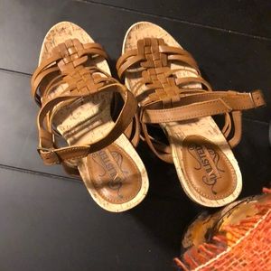 Unlisted A Kenneth Cole Production